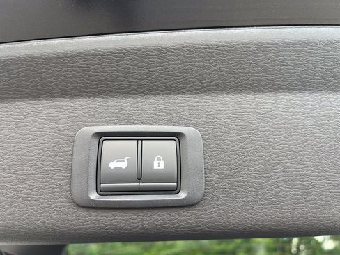 New 2026 Mitsubishi Outlander SE AWD/4WD image 8