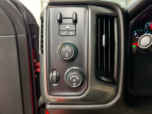 Used 2016 Chevrolet Silverado 2500 LT w/ LT Fleet Convenience Package image 18