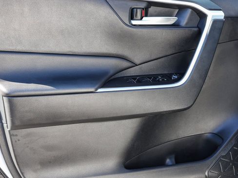 Used 2024 Toyota RAV4 XLE image 18