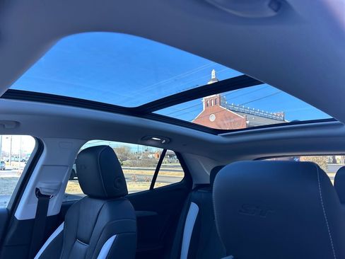 New 2026 Buick Envision Sport Touring image 15