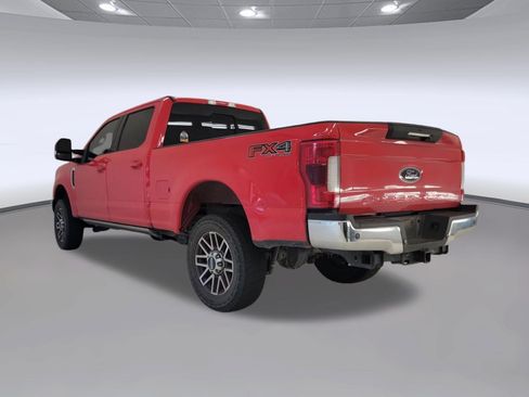 Used 2019 Ford F250 Lariat w/ Lariat Ultimate Package AWD/4WD image 3