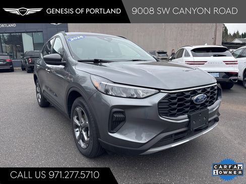Used 2025 Ford Escape ST-Line image 1