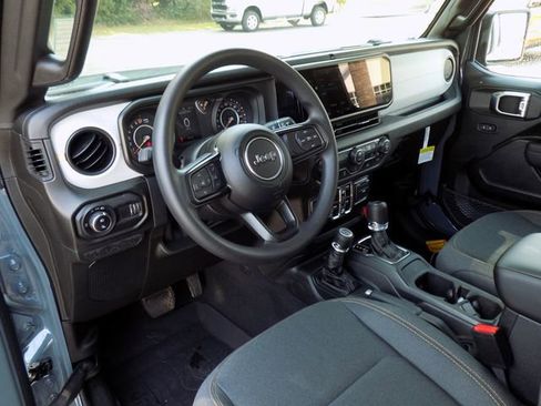 New 2026 Jeep Gladiator Sport image 11