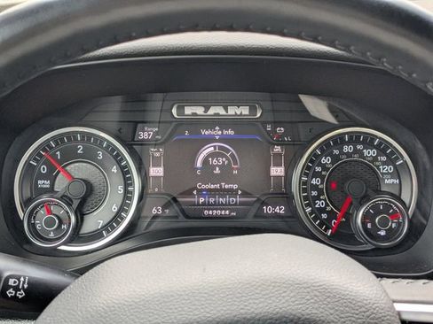 Used 2024 RAM 1500 Lone Star image 31