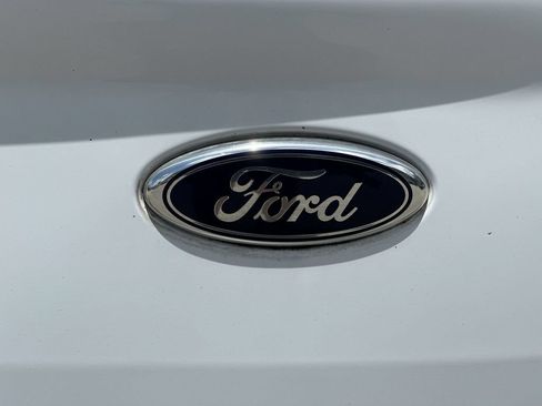 Used 2015 Ford Transit Connect XL FWD image 29