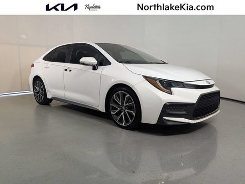 Used 2021 Toyota Corolla SE FWD image 1