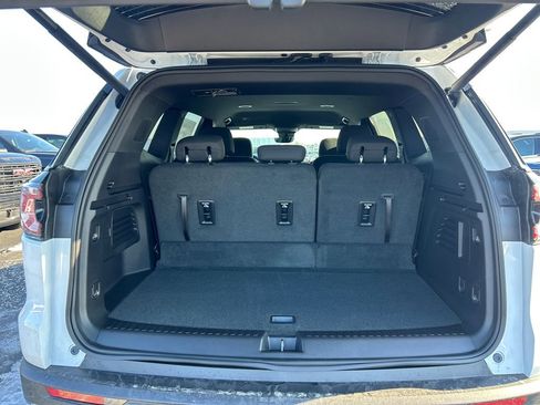 New 2026 GMC Acadia Elevation FWD image 37