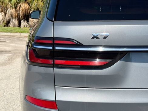 Used 2023 BMW X7 M60i w/ Executive Package AWD/4WD image 10