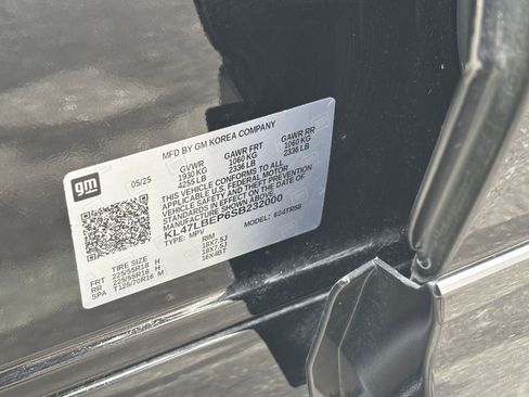 Used 2025 Buick Envista Sport Touring FWD image 29