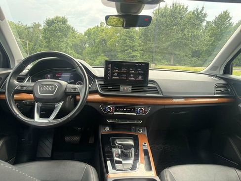Used 2021 Audi Q5 e Premium Plus w/ Premium Plus Package AWD/4WD image 11