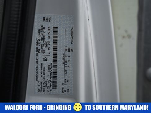 Used 2024 Ford E-450 and Econoline 450 Super Duty w/ Power Windows & Locks Group image 39