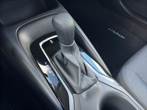 Used 2026 Toyota Corolla LE image 23