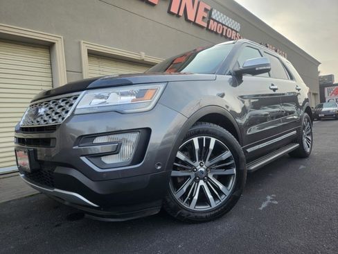 Used 2016 Ford Explorer Platinum image 42