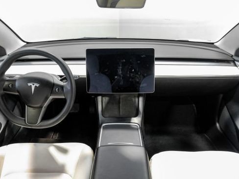 Used 2021 Tesla Model 3 Standard Range Plus RWD image 18