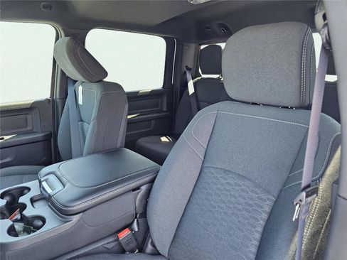 New 2026 RAM 2500 Tradesman AWD/4WD image 18