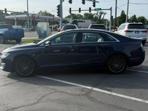 Used 2018 Lincoln MKZ Reserve w/ Climate Package AWD/4WD image 9