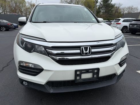 Used 2018 Honda Pilot EX image 9