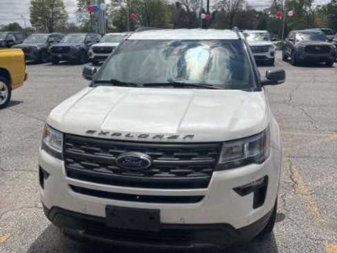 Certified 2019 Ford Explorer XLT w/ Equipment Group 202A AWD/4WD image 2