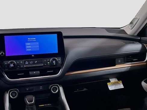 New 2026 Toyota Grand Highlander Limited image 22