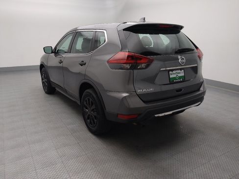 Used 2018 Nissan Rogue S AWD/4WD image 6