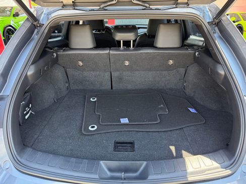 Used 2021 Lexus UX 250h w/ Premium Package image 31