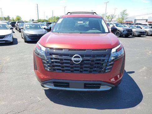 New 2026 Nissan Pathfinder SL AWD/4WD image 7