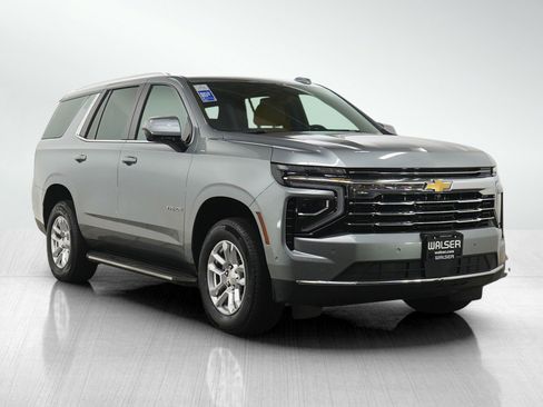 Used 2025 Chevrolet Tahoe LT AWD/4WD image 8