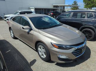 Used 2024 Chevrolet Malibu LT video 1