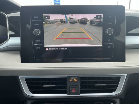 New 2026 Volkswagen Taos SE AWD/4WD image 20