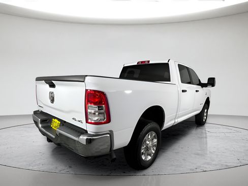 Used 2024 RAM 2500 Big Horn AWD/4WD image 3