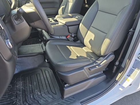 New 2025 GMC Sierra 3500 Pro w/ Convenience Package image 18