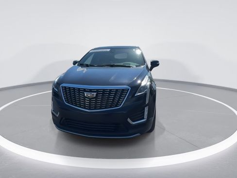 Used 2021 Cadillac XT5 Premium Luxury AWD/4WD image 3