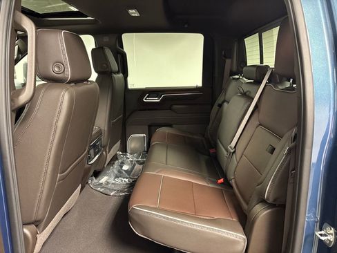New 2026 GMC Sierra 2500 Denali w/ Technology Package AWD/4WD image 24