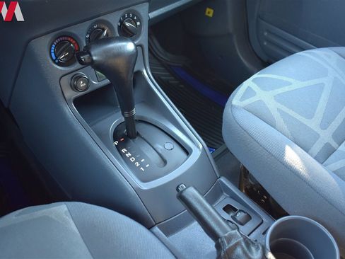 Used 2013 Ford Transit Connect XLT image 17