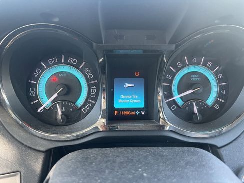 Used 2013 Buick LaCrosse Touring image 11