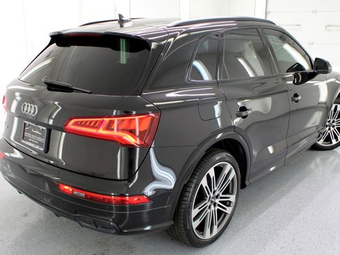Used 2019 Audi SQ5 Premium Plus w/ Premium Plus Package image 29