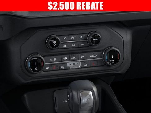 New 2025 Ford Bronco Outer Banks image 16