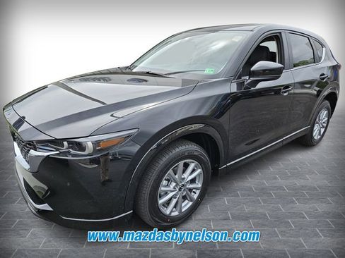New 2025 MAZDA CX-5 AWD 2.5 S w/ Preferred Package image 3
