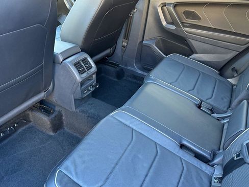 New 2023 Volkswagen Tiguan SEL R-Line image 11