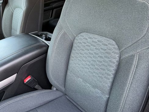 Used 2025 RAM 1500 Big Horn AWD/4WD image 29