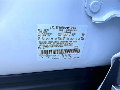 Used 2024 Ford Explorer XLT w/ Equipment Group 202A RWD image 14