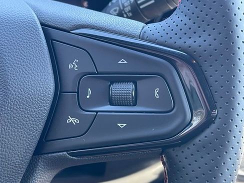 New 2026 Chevrolet Trax RS w/ Sunroof Package image 7