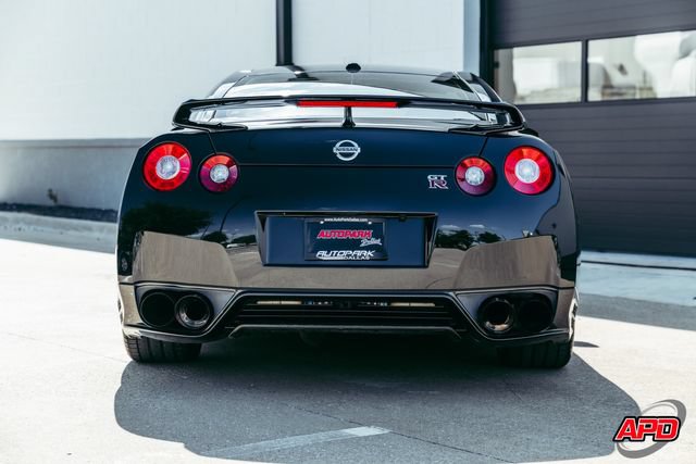 Used 2013 Nissan GT-R Premium AWD/4WD image 13