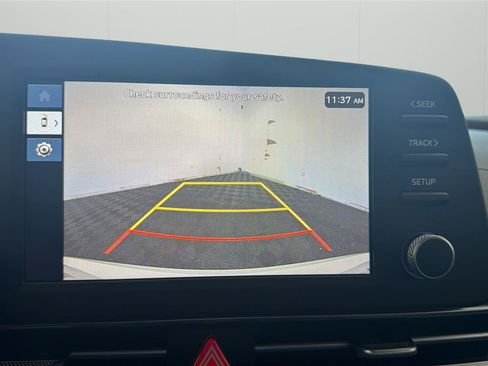 Certified 2026 Hyundai Elantra SE FWD image 16