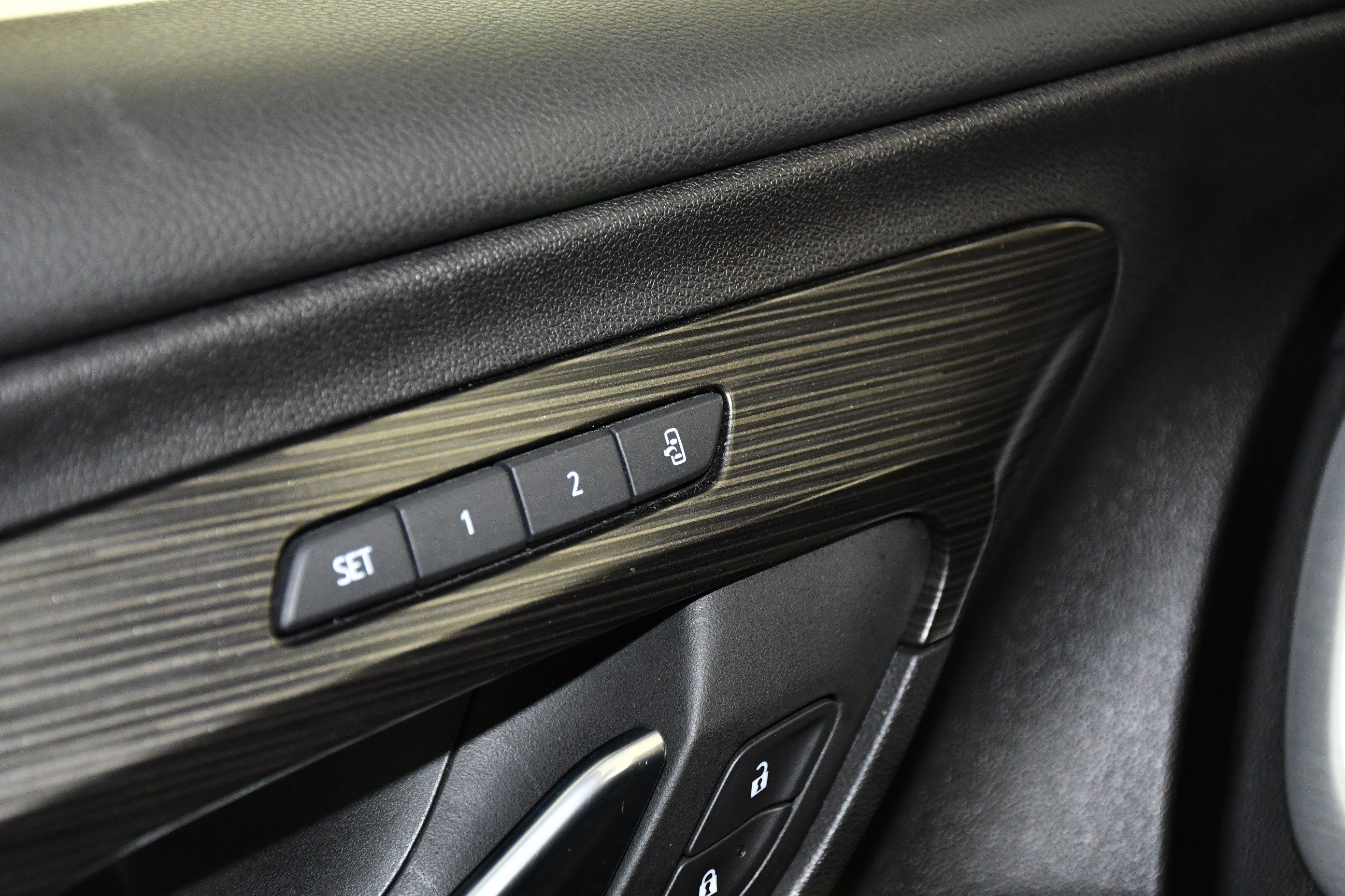 Used 2024 GMC Terrain SLT w/ Tech Package AWD/4WD image 36