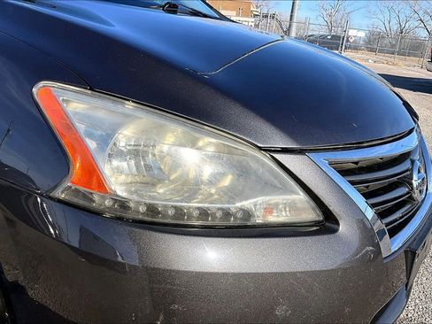 Used 2015 Nissan Sentra SR image 39