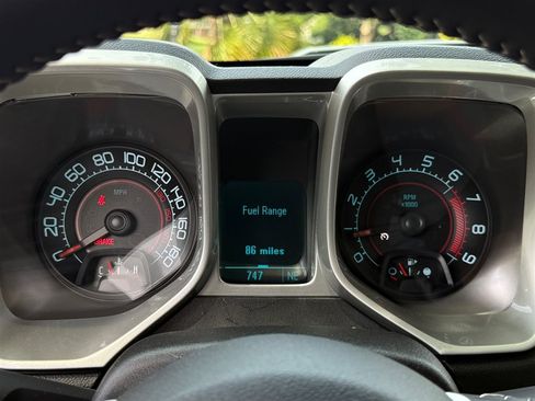 Used 2010 Chevrolet Camaro SS RWD image 42