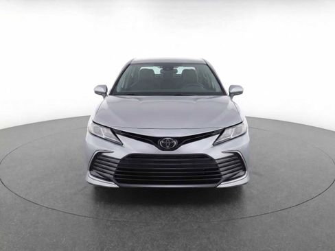 Used 2023 Toyota Camry LE AWD/4WD image 2