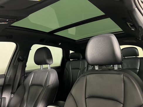 Used 2022 Audi Q7 Premium Plus w/ Premium Plus Package image 15