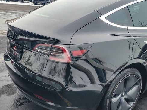 Used 2019 Tesla Model 3 image 6